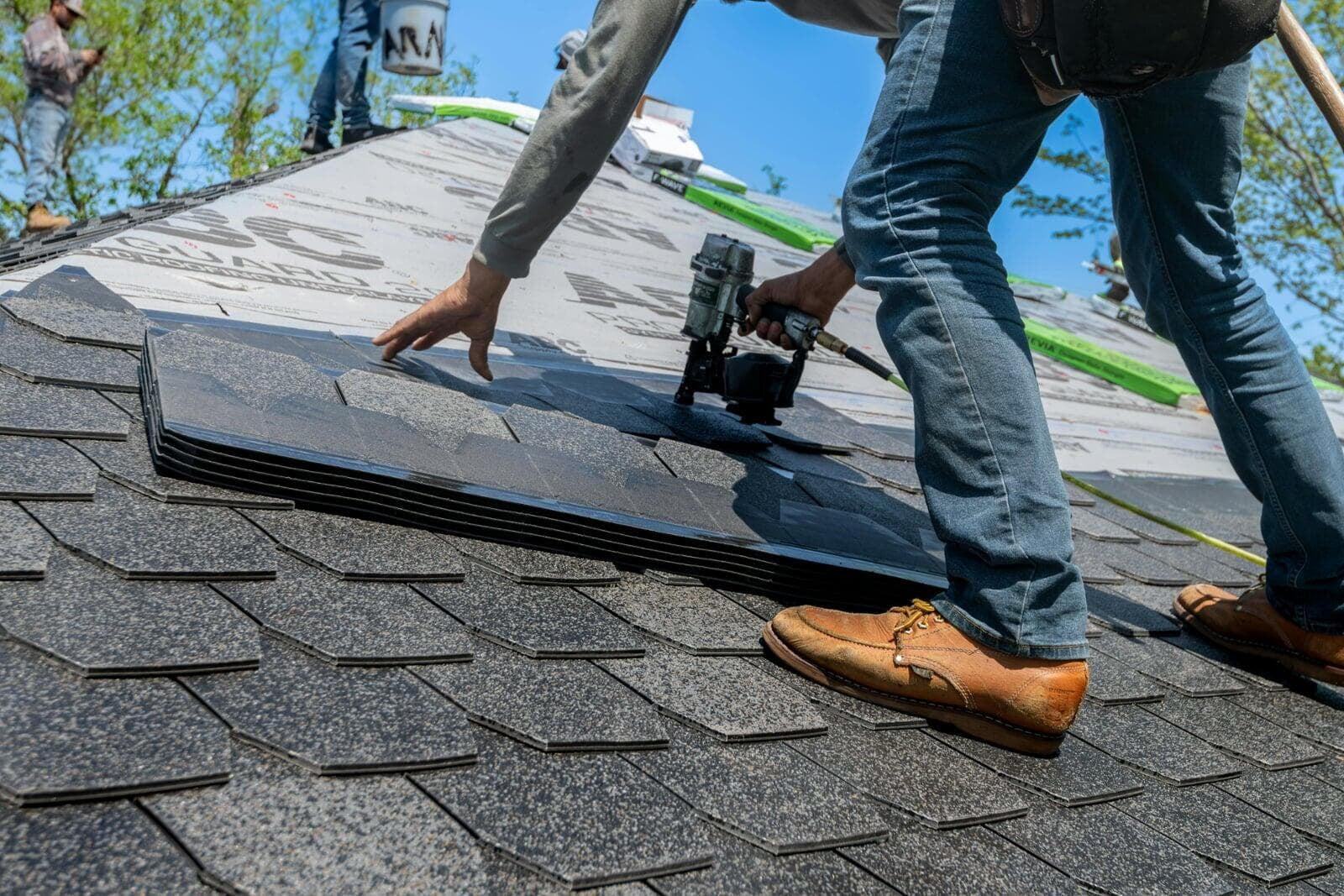 Your roof has a big job to do through Michigan’s changing seasons. If you’re dealing with wear, damage, or an aging roof, we can help you understand what work the project calls for. Our goal is to leave you with a roof you can feel confident about.  Roof replacement  New roof installation  Roof repairs  Shingle replacement  Storm damage repairs